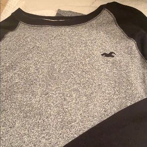 hollister long sleeve grey body black sleeves